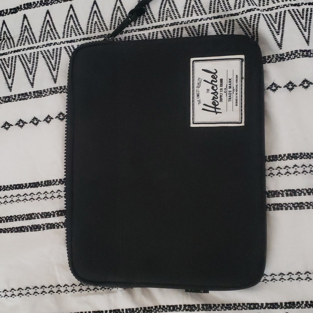 Herschel iPad/Tablet Case aka Anchor Sleeve